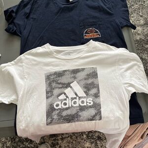 Adidas mens White and Gray Camo Graphic Tee